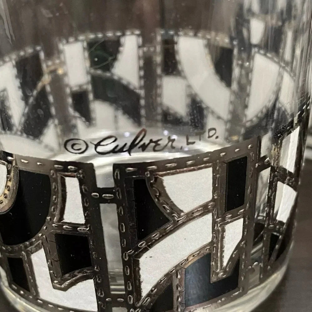4 CULVER Rare HTF MidMod Silver White Black Abstract Design Rock Tumbler Glass